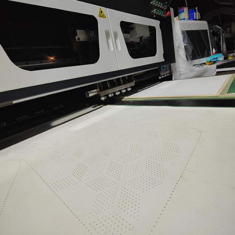 �ִ�Ƥ�(sh��)�a��יC��܇����������Ƥ�_���O(sh��)�侰���Ƽ�